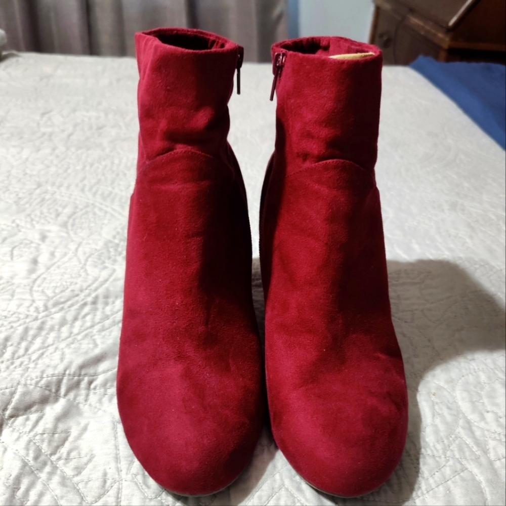 Maroon platform boots